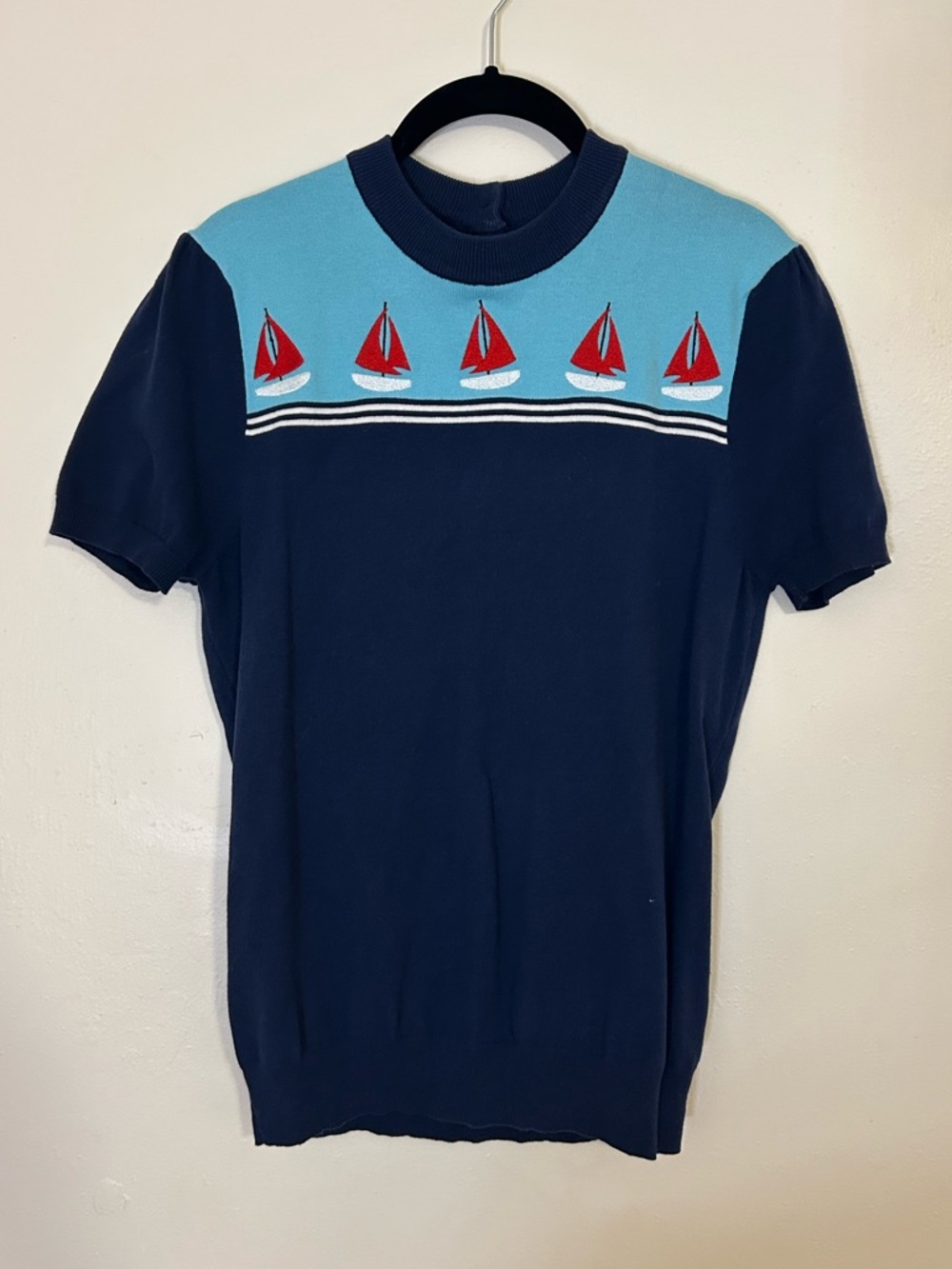 Navy & Aqua Short-Sleeve Sweater with Red Sailboat Motif